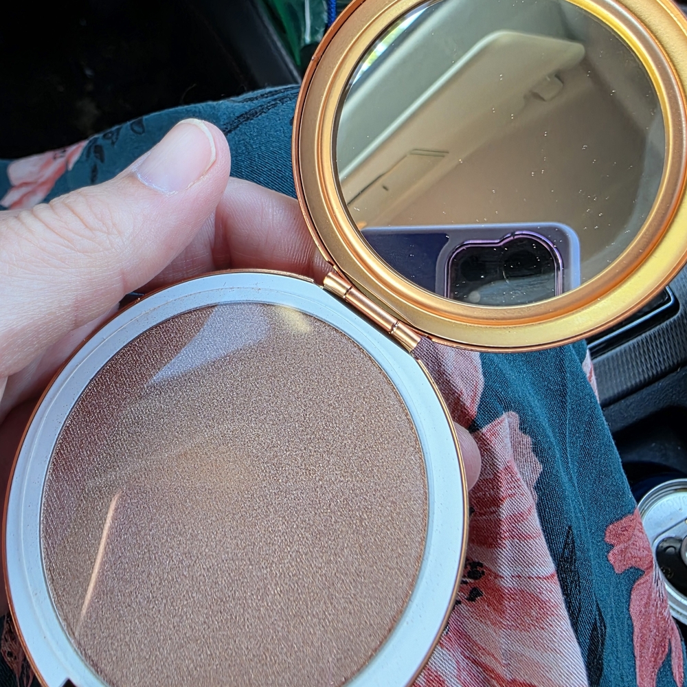 Storybook Cosmetics Revolution Hunger Games -LIMITED EDITION Brand New